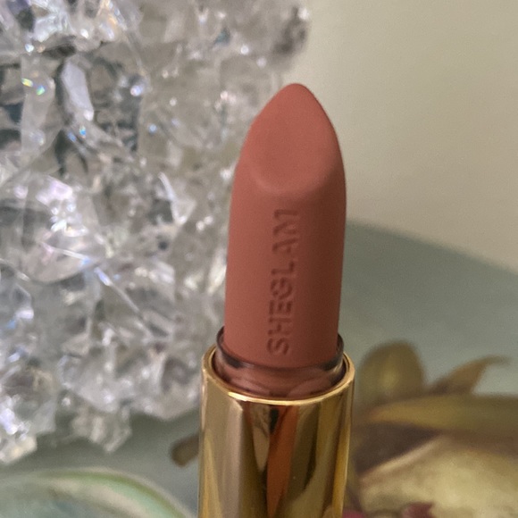 SHEGLAM MATTE ALLURE LIPSTICK 💄 - Picture 4 of 9
